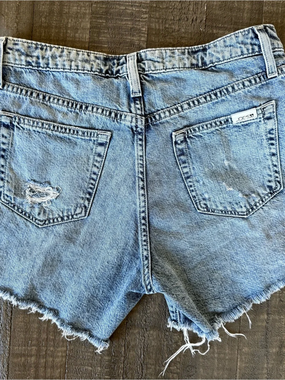 Joe’s Jeans Denim Shorts Size 27 Distressed Cutoff High Rise Summer EUC